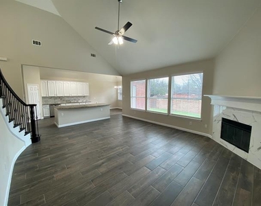 5668 Imperial Meadow Drive - Photo Thumbnail 12