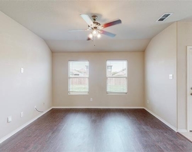 5140 Grayson Ridge Drive - Photo Thumbnail 2