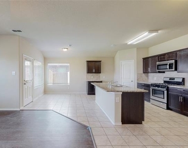 5140 Grayson Ridge Drive - Photo Thumbnail 12