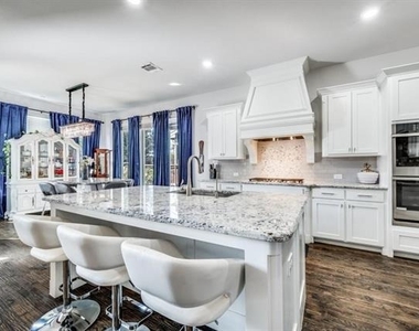 7679 Gypsy Shire Lane - Photo Thumbnail 4