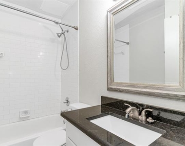 4538 Byers Avenue - Photo Thumbnail 8