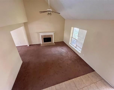 304 Trees Drive - Photo Thumbnail 11