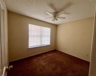 304 Trees Drive - Photo Thumbnail 13