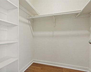 7217 Denton Drive - Photo Thumbnail 9
