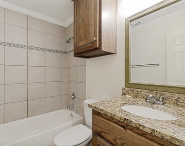 7217 Denton Drive - Photo Thumbnail 10