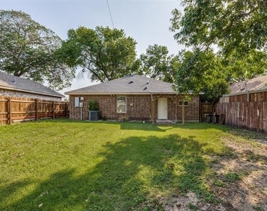 7217 Denton Drive - Photo Thumbnail 20