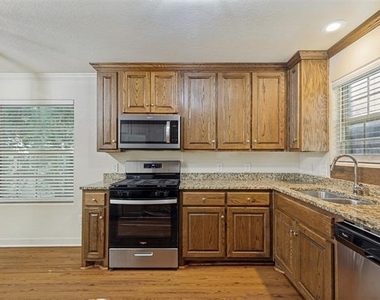 7217 Denton Drive - Photo Thumbnail 16