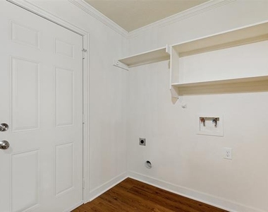 7217 Denton Drive - Photo Thumbnail 18