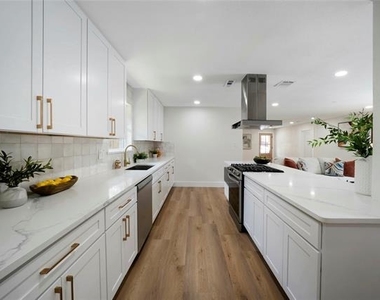 10416 Church Road - Photo Thumbnail 15