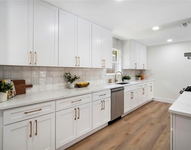 10416 Church Road - Photo Thumbnail 16