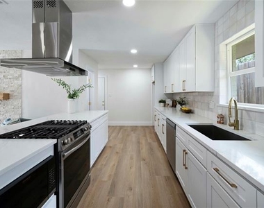 10416 Church Road - Photo Thumbnail 12