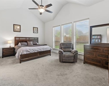 2194 Cloverfern Way - Photo Thumbnail 20