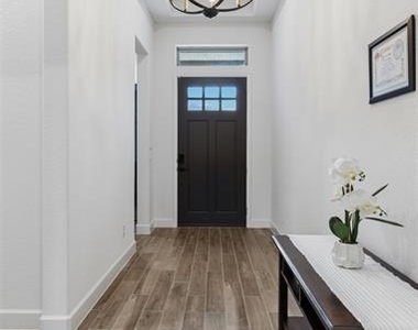 2194 Cloverfern Way - Photo Thumbnail 2