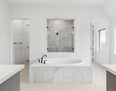 2194 Cloverfern Way - Photo Thumbnail 22