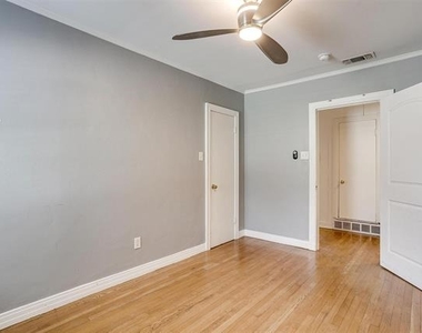 3800 Westcliff Road S - Photo Thumbnail 26