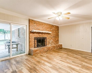 4804 Whistler Drive - Photo Thumbnail 16