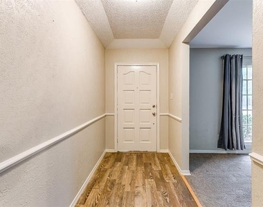 4804 Whistler Drive - Photo Thumbnail 4