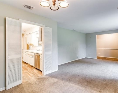 4804 Whistler Drive - Photo Thumbnail 7