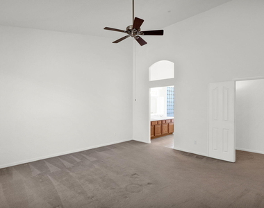 26815 N 79th Street - Photo Thumbnail 5