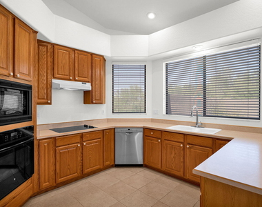 26815 N 79th Street - Photo Thumbnail 19