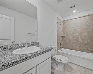 135 Wheatgrass Lane - Photo Thumbnail 12