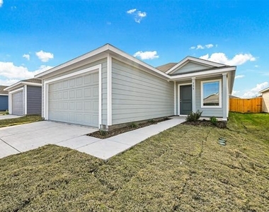 135 Wheatgrass Lane - Photo Thumbnail 2