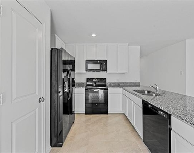 135 Wheatgrass Lane - Photo Thumbnail 3