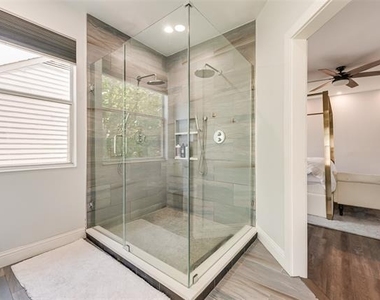 4926 Homer Street - Photo Thumbnail 26