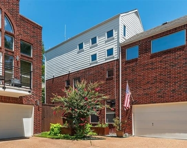 4926 Homer Street - Photo Thumbnail 1