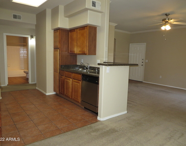 5335 E Shea Boulevard - Photo Thumbnail 4
