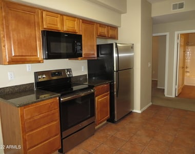 5335 E Shea Boulevard - Photo Thumbnail 7