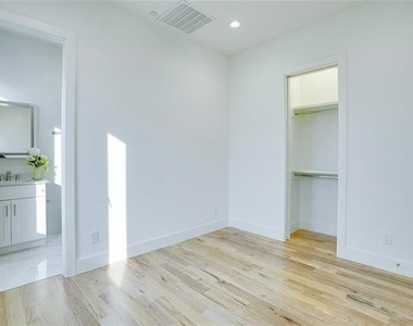 1612 Bennett Avenue - Photo Thumbnail 22