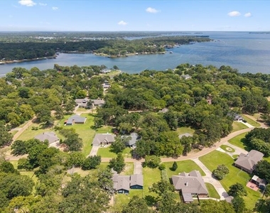 116 Meadowood Road - Photo Thumbnail 33