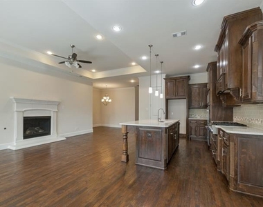 3004 Deansbrook Drive - Photo Thumbnail 3