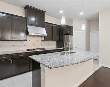 6723 Palo Duro Drive - Photo Thumbnail 18