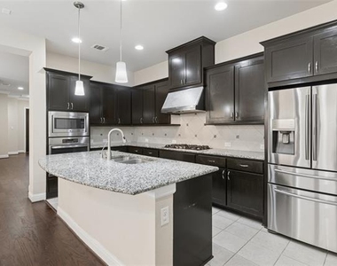 6723 Palo Duro Drive - Photo Thumbnail 19