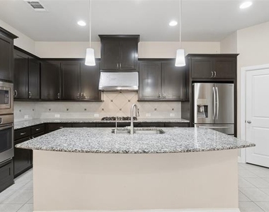 6723 Palo Duro Drive - Photo Thumbnail 20