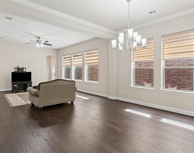 6723 Palo Duro Drive - Photo Thumbnail 14