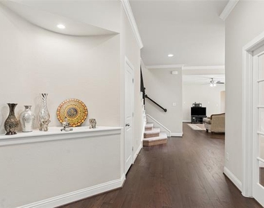 6723 Palo Duro Drive - Photo Thumbnail 9