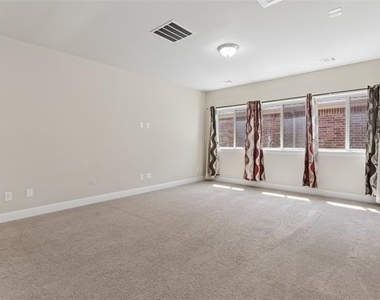 6723 Palo Duro Drive - Photo Thumbnail 29