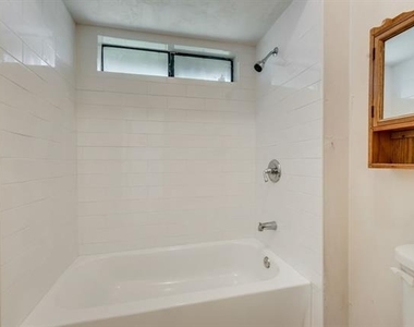 3702 Lofland Lane - Photo Thumbnail 13