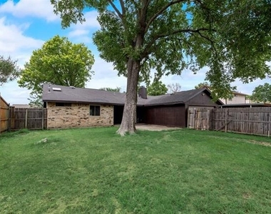 3702 Lofland Lane - Photo Thumbnail 19