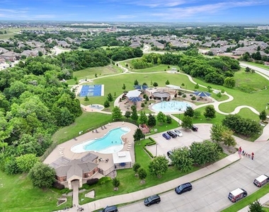 11901 Smithton Avenue - Photo Thumbnail 1