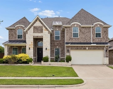 11901 Smithton Avenue - Photo Thumbnail 2