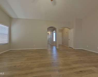 10368 W Atlantis Way - Photo Thumbnail 2