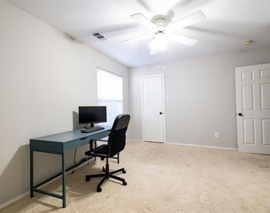 1408 Comanche Drive - Photo Thumbnail 21