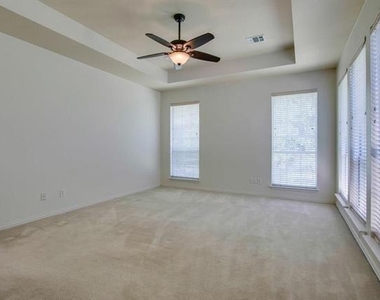 3408 Diamond Point Drive - Photo Thumbnail 13
