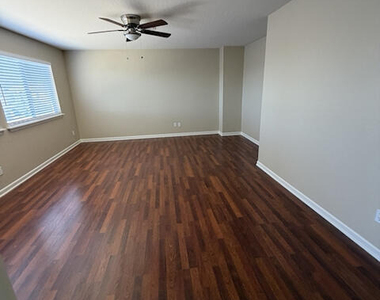 15884 W Cocopah Street - Photo Thumbnail 17