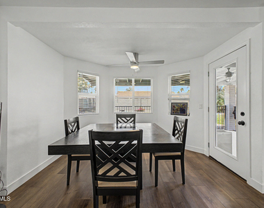 3524 E Angela Drive - Photo Thumbnail 7