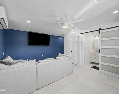 3524 E Angela Drive - Photo Thumbnail 17